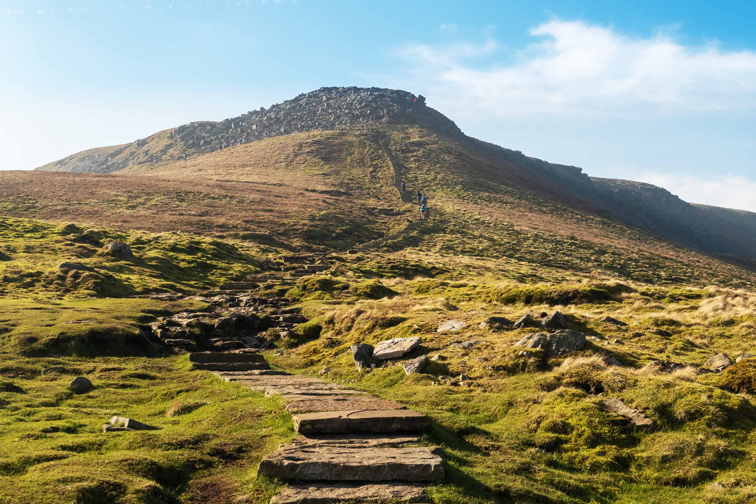 Yorkshire-three-peaks-challenge-5